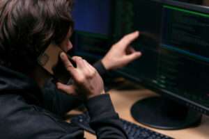 ESET Temukan Dua Eksploitasi Zero Day yang Mengancam Dunia