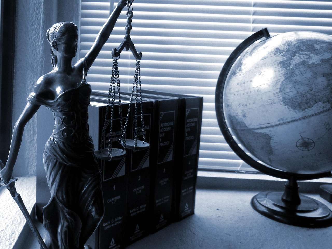 Tantangan & Risiko Ketika Data Pribadi Warga Indonesia Melintasi Samudra