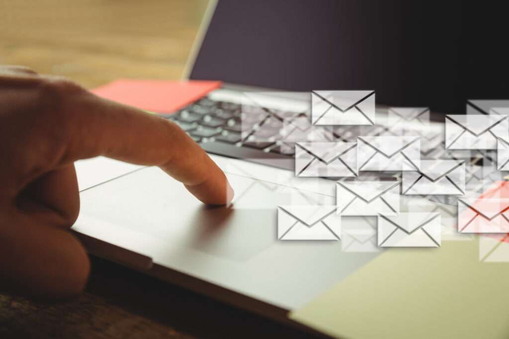 Phising Email Bertarget dan Jebakan Ganda