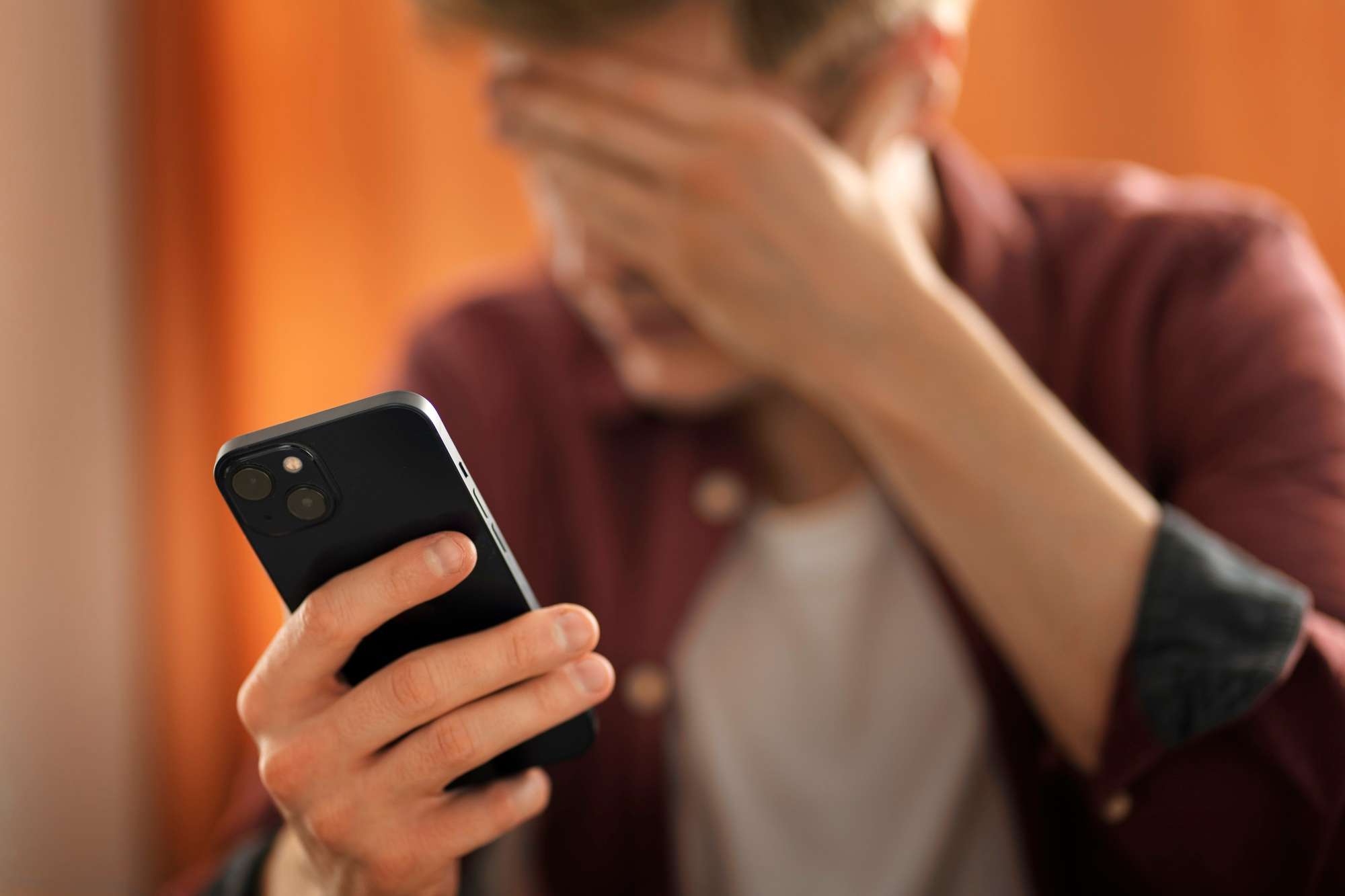 Panduan LengkapMenyembunyikan dan Mengunci Aplikasi di iPhone