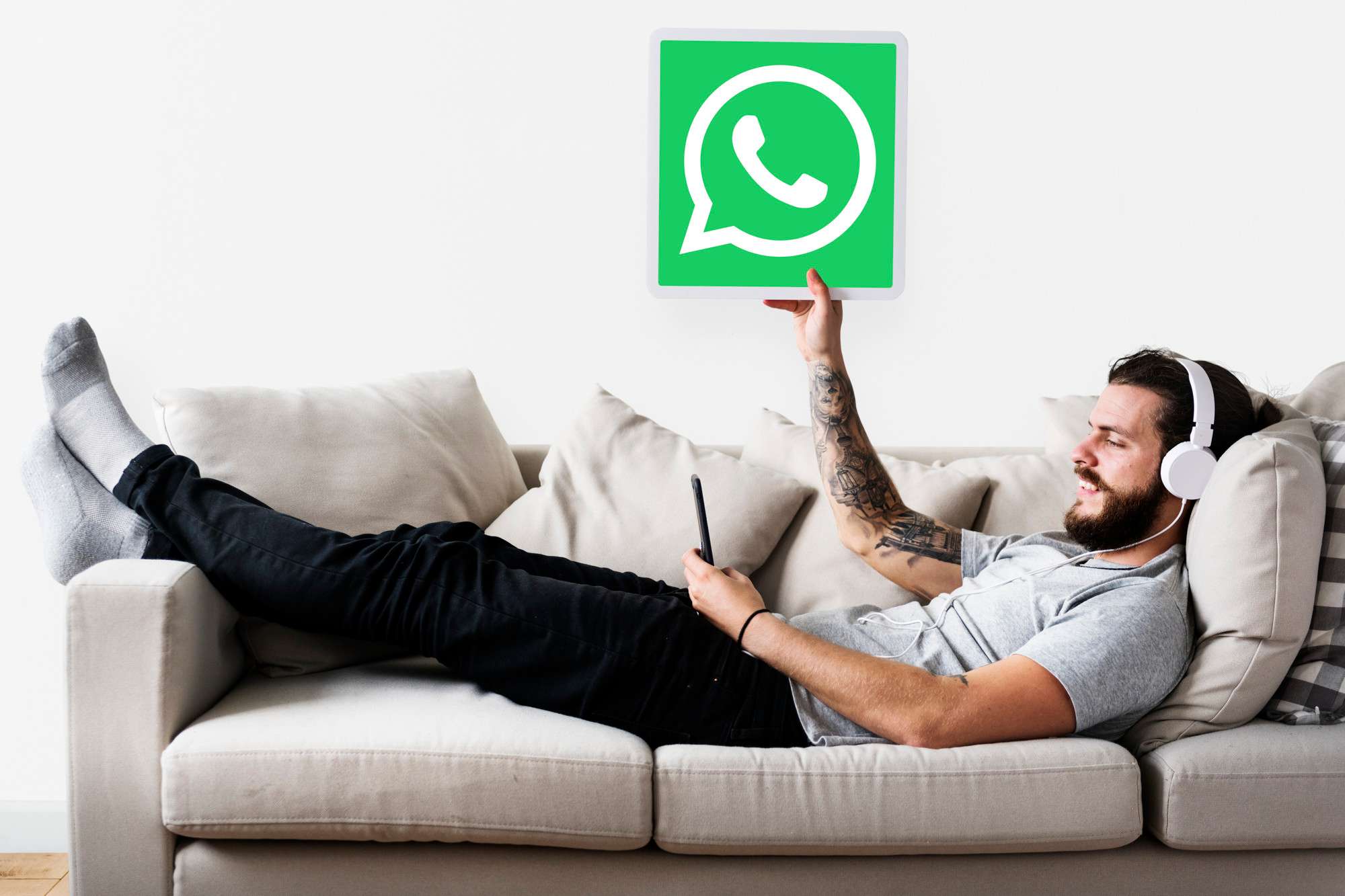 Lindungi Akun WhatsApp dari Penipuan & Pembajakan