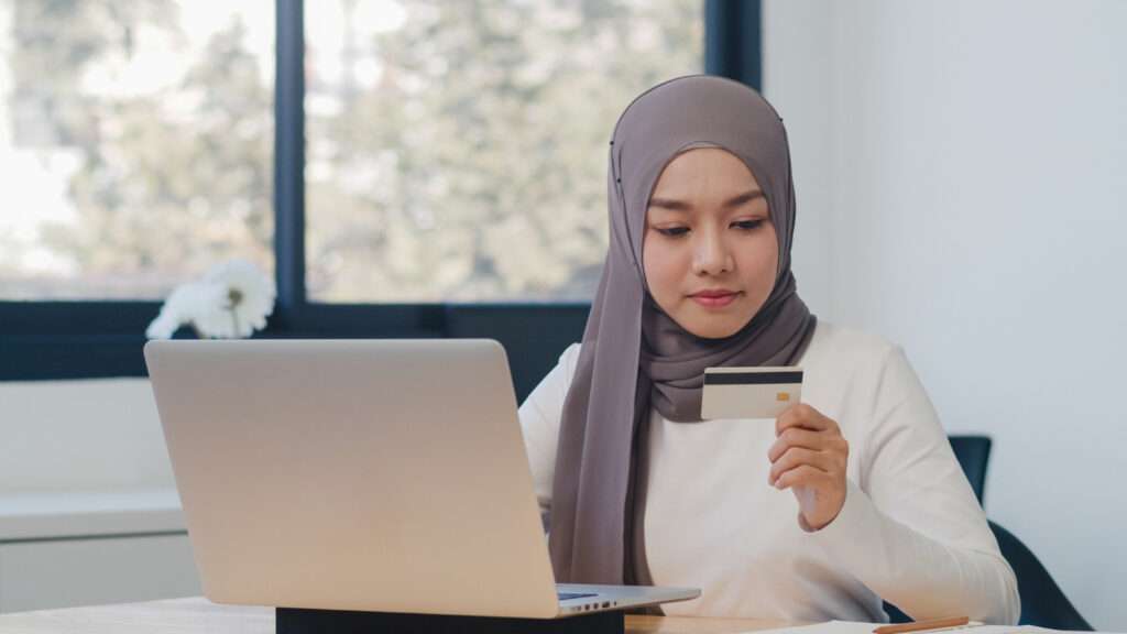 Penipuan Canggih di Balik Kedok Karyawan Bank