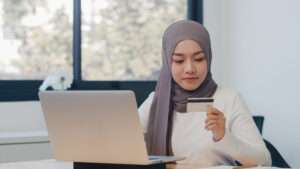 Penipuan Canggih di Balik Kedok Karyawan Bank