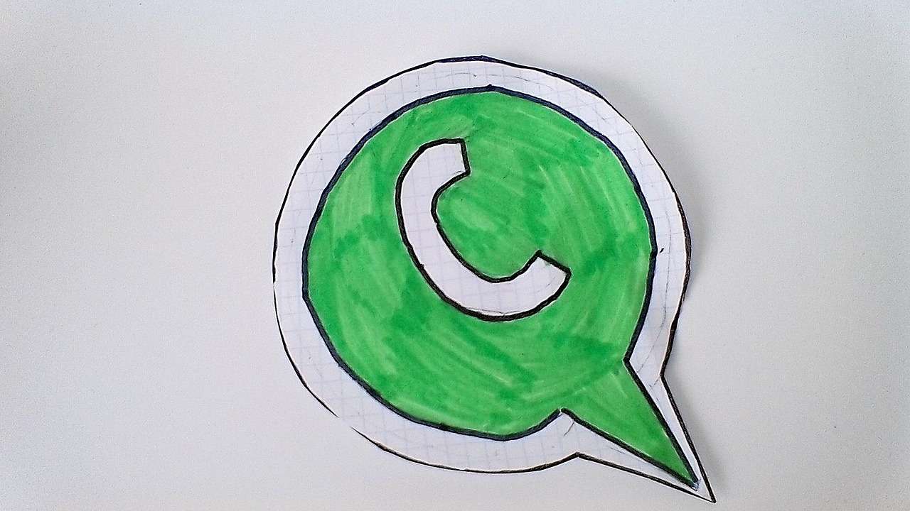 Bahaya Ekstensi Palsu WhatsApp Web