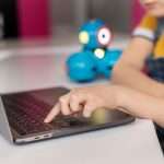 Panduan Perlindungan Identitas Digital Anak