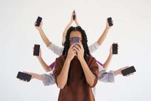 Stop Post Detail Kerja di Medsos