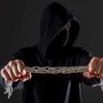 Serangan Rantai Pasok Incar Jantung Pengembangan Aplikasi - Dalam beberapa tahun terakhir, benteng pertahanan perusahaan besar menjadi semakin sulit ditembus secara langsung.