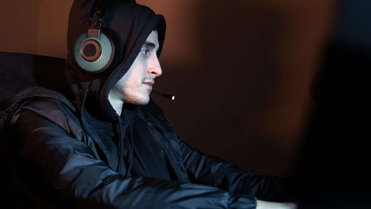 Kloning Suara AI Ancaman Nyata Tim Keuangan