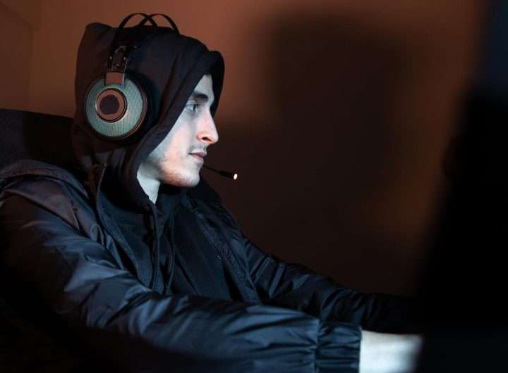 Kloning Suara AI Ancaman Nyata Tim Keuangan