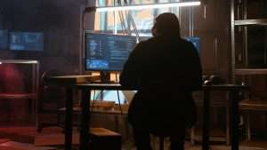 Manipulasi Driver Kernel Demi Spionase Senyap