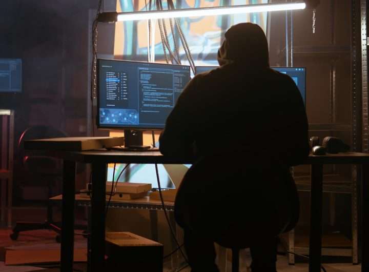 Manipulasi Driver Kernel Demi Spionase Senyap