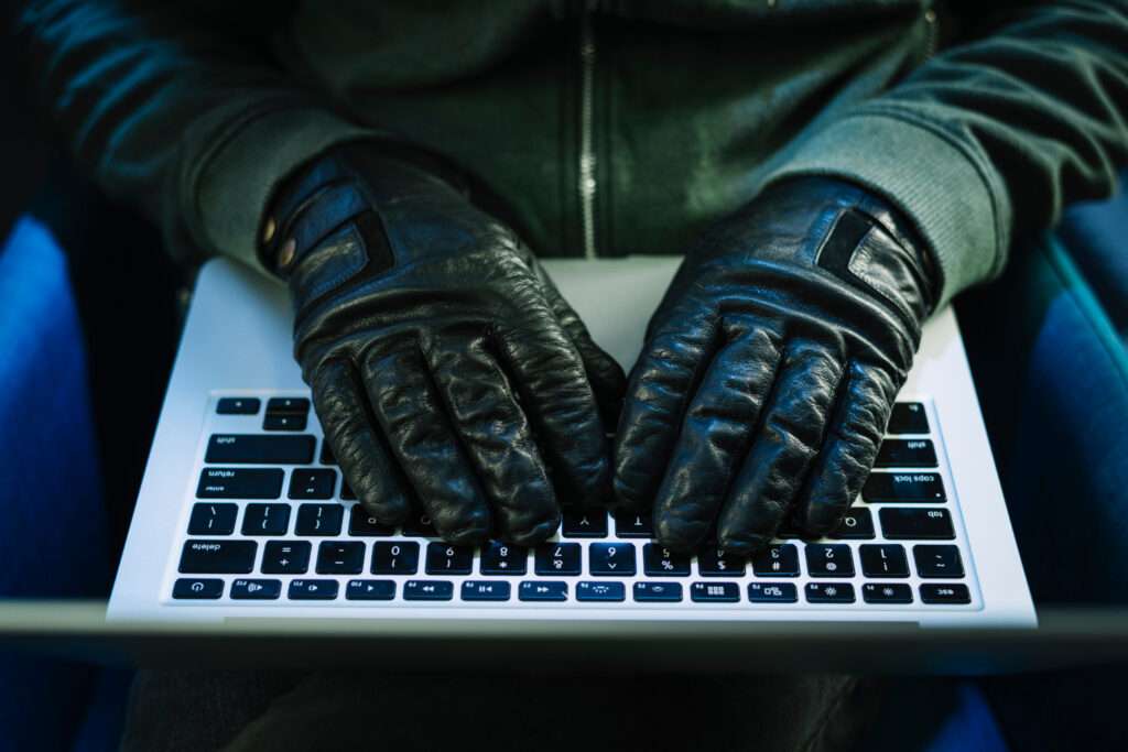 Serangan Hands-on-Keyboard