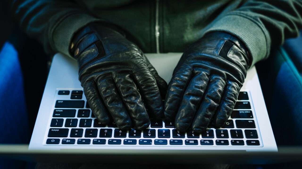 Serangan Hands-on-Keyboard