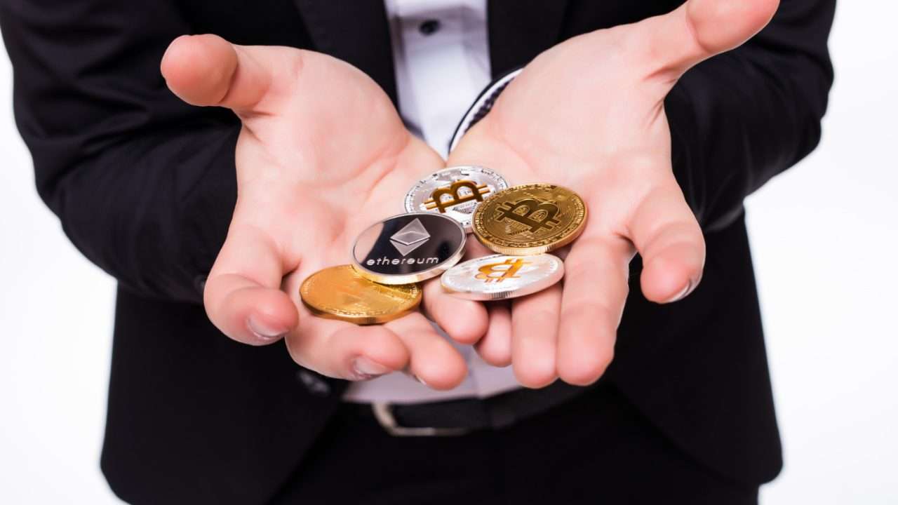 150 Situs Utilitas Tiruan Susupkan Malware Kripto