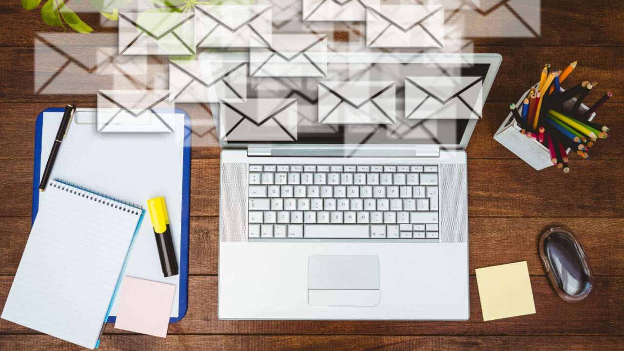Mencari Perbedaan Email Palsu Kian Sulit