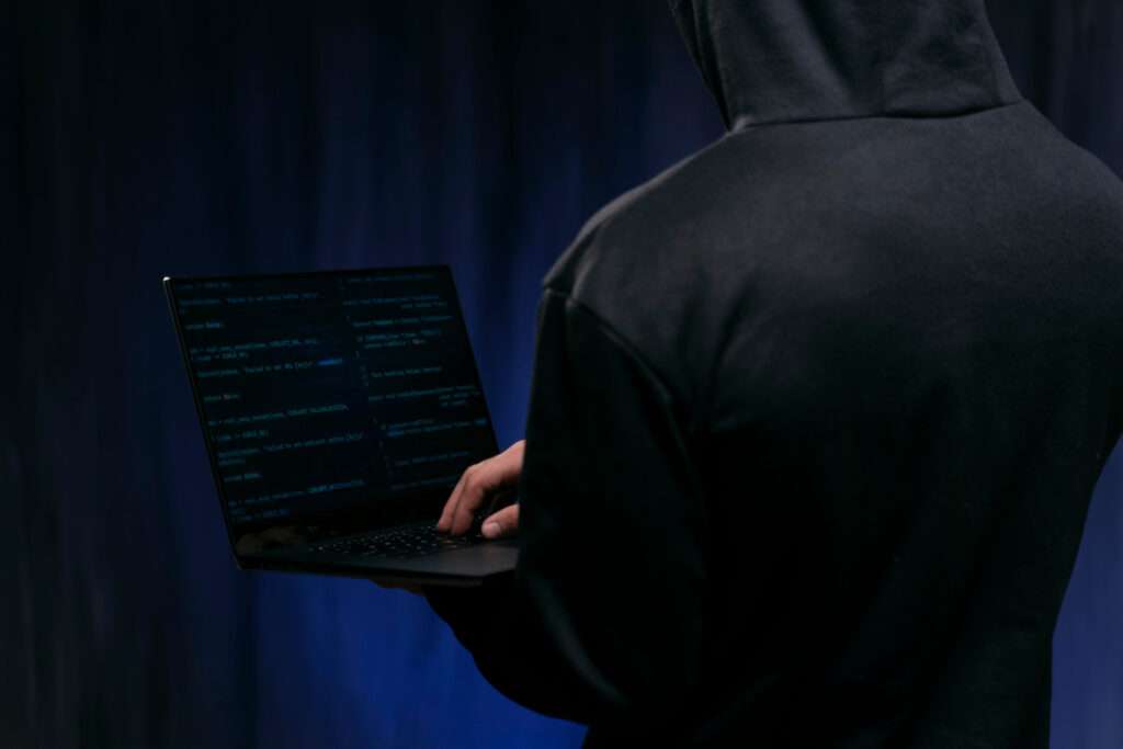 Spionase Siber Malware OctLurk dan SilkLurk