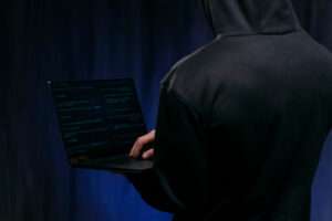Spionase Siber Malware OctLurk dan SilkLurk