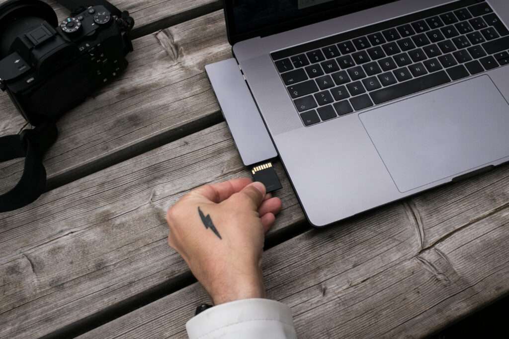 Bahaya Tersembunyi di Balik Otomatisasi USB Windows