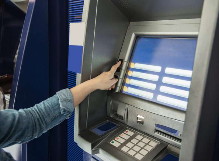 Kenali Ciri-Ciri Penipuan ATM Bitcoin yang Marak