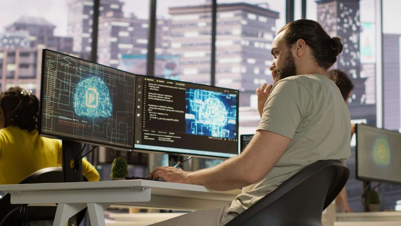 Menghadapi Ancaman Siber Berbasis AI dengan ESET PROTECT