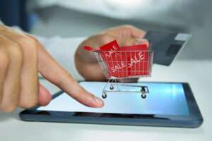 Skimming Kartu di Toko Online