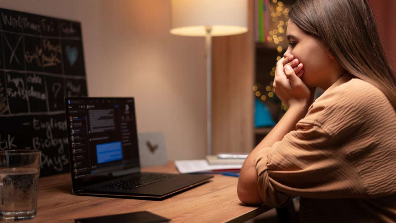 Software Bajakan & Ancaman Nyata di Baliknya